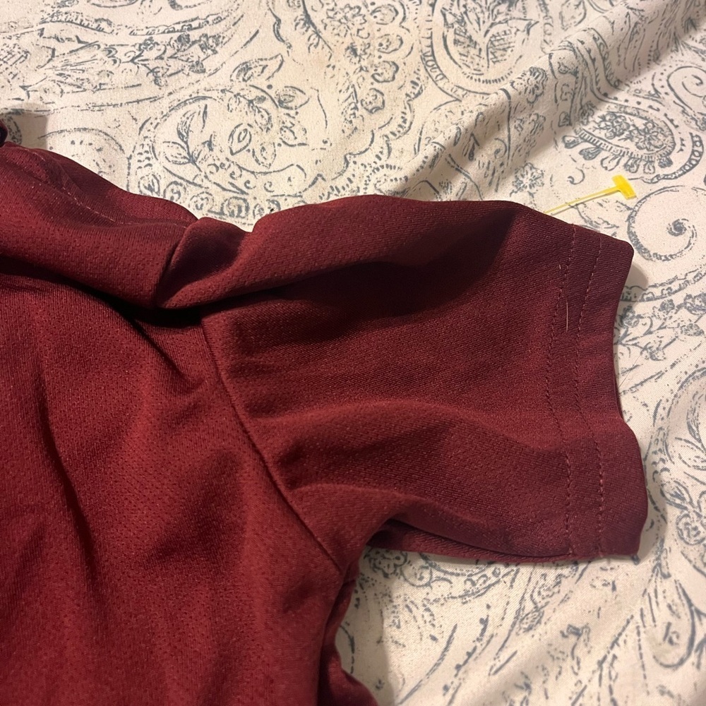 Izod Maroon Polo Shirt Classic Style - Picture 4 of 8